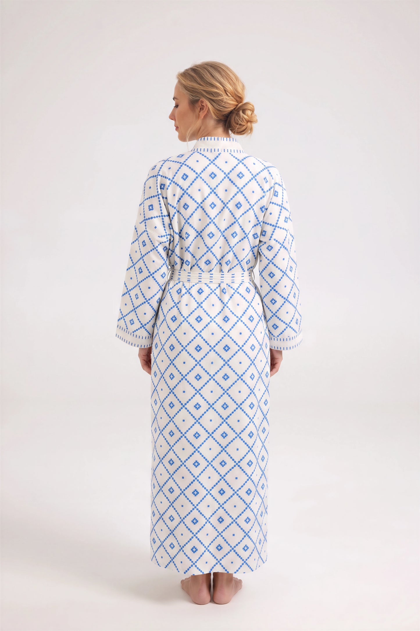 Hydra Ivory & blue long line kimono - Retreat Myself