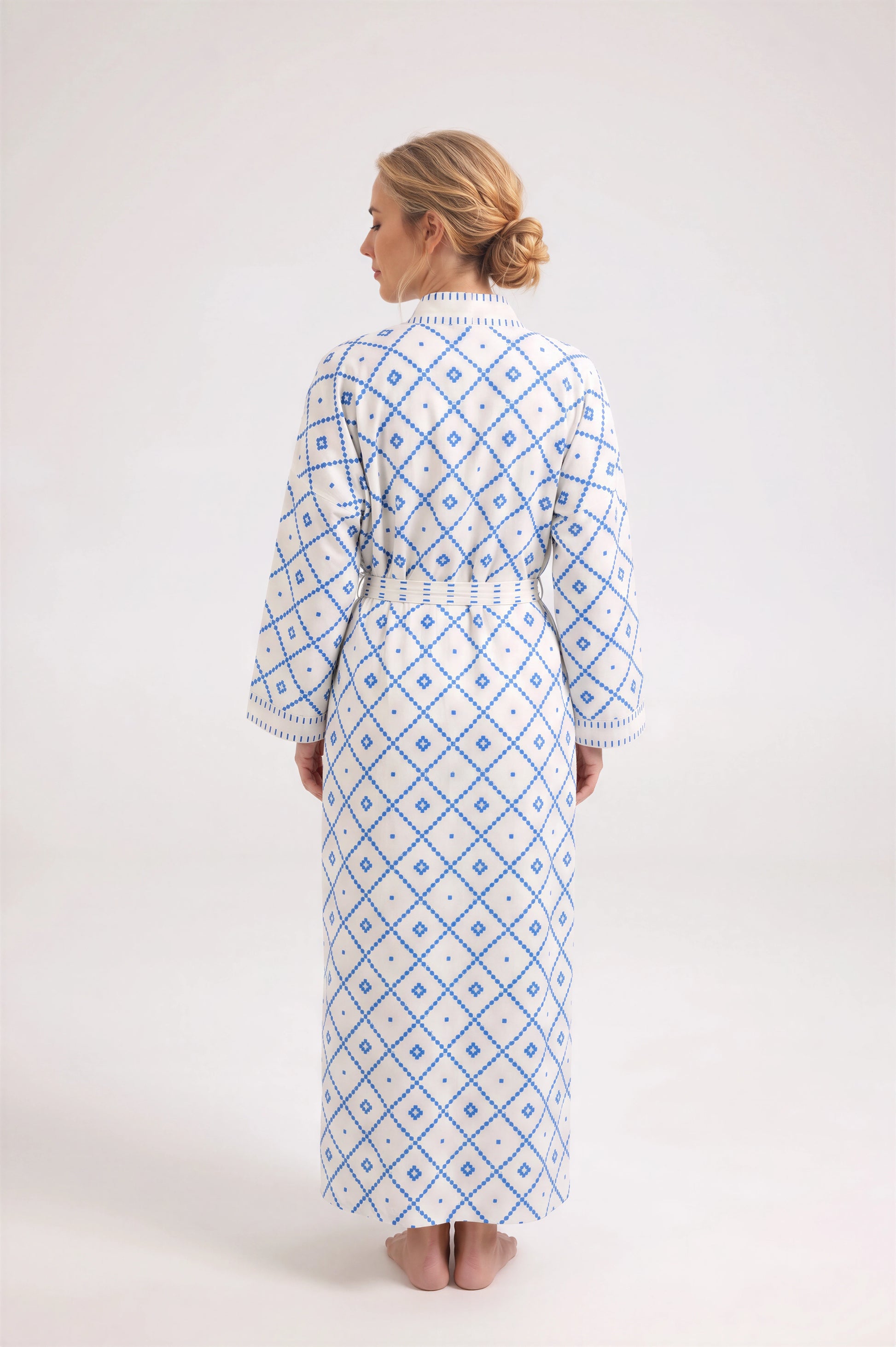 Hydra Ivory & blue long line kimono - Retreat Myself